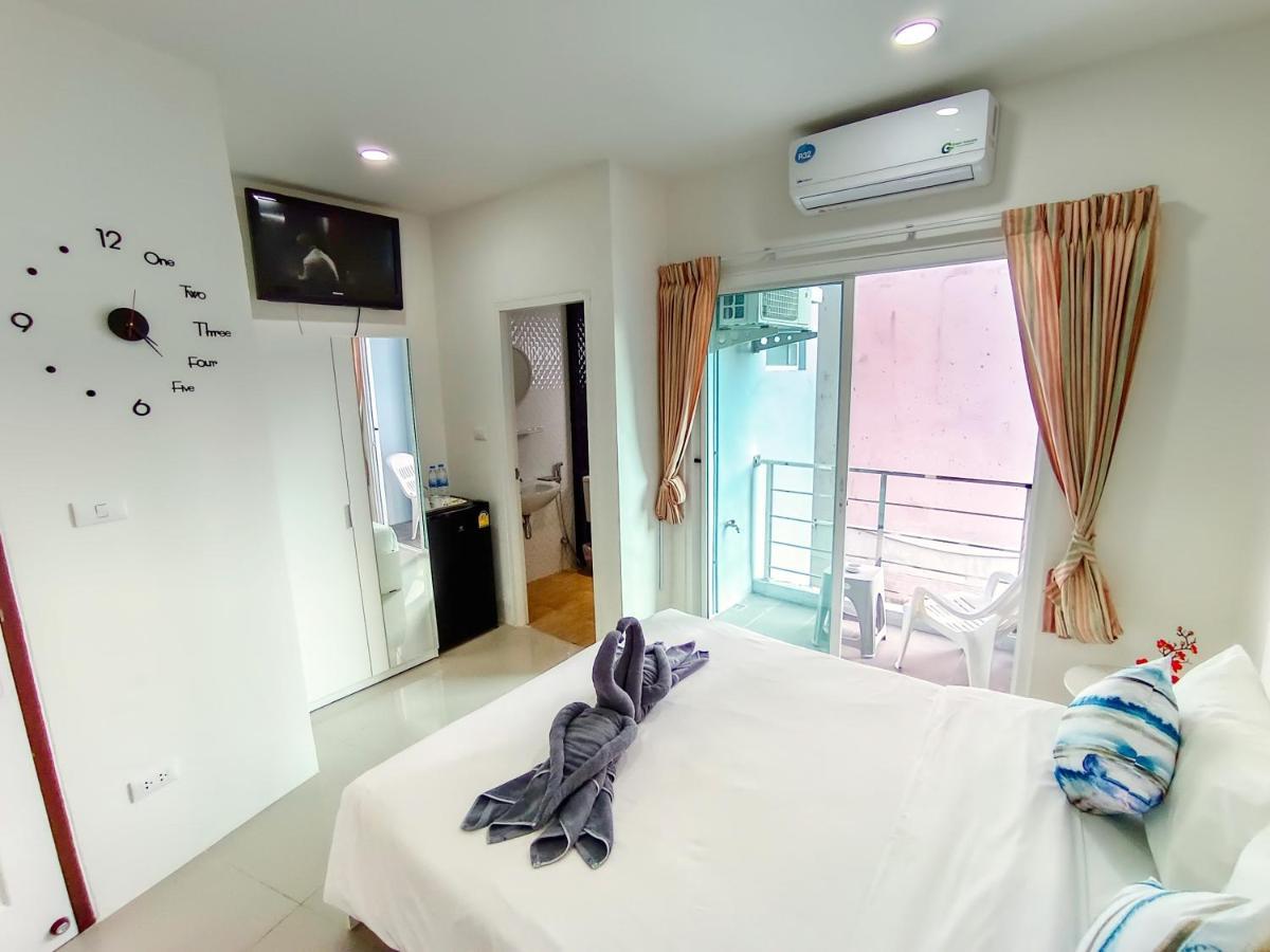 Sailor Hotel Pattaya Exteriör bild