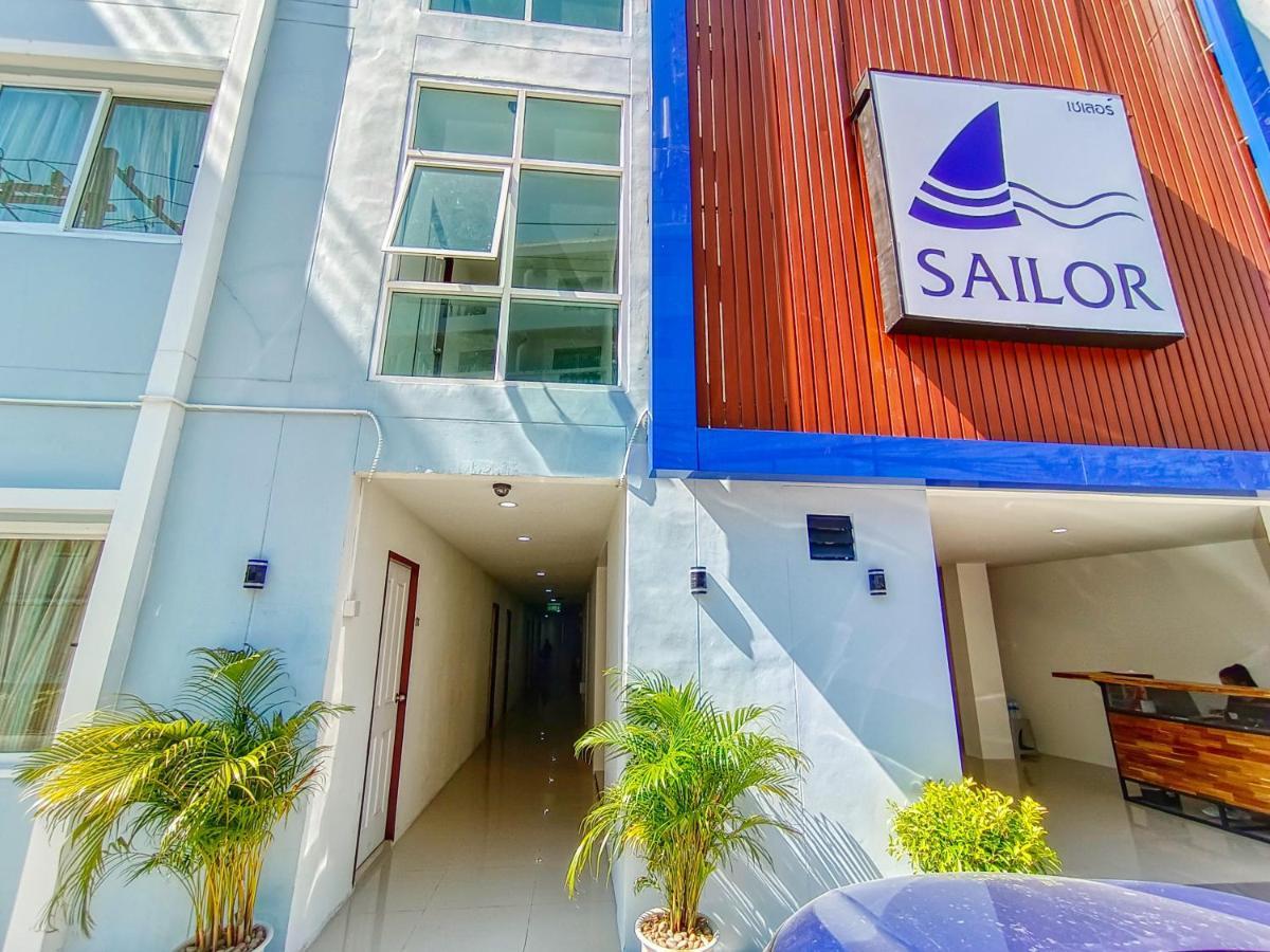 Sailor Hotel Pattaya Exteriör bild